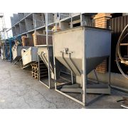 Бадья для подачи бетона неповоротная БН-1.5 м3